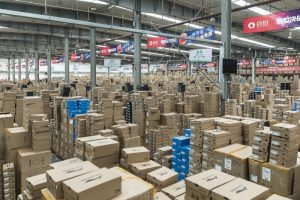 đại lý ủy quyền hộp nhựa trung quốc